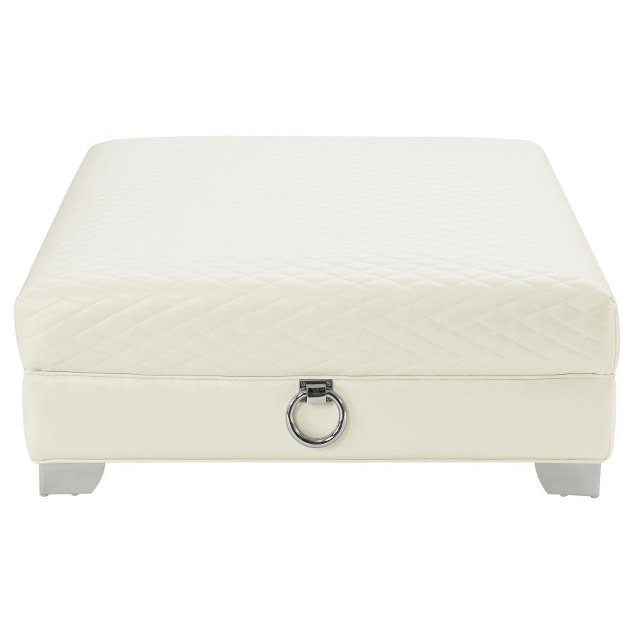 Chaviano - Upholstered Ottoman - Pearl White