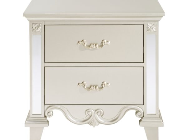 1429 4 nobg fro l.jpg