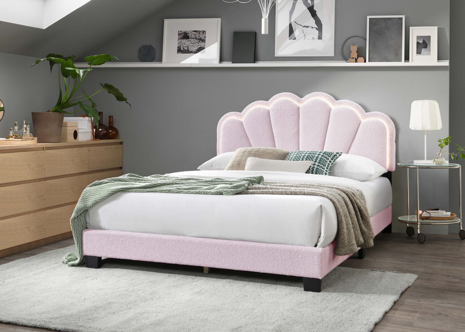 f9675f L Pink Platform Floral Bed Frame in Qn, Fl, Twin